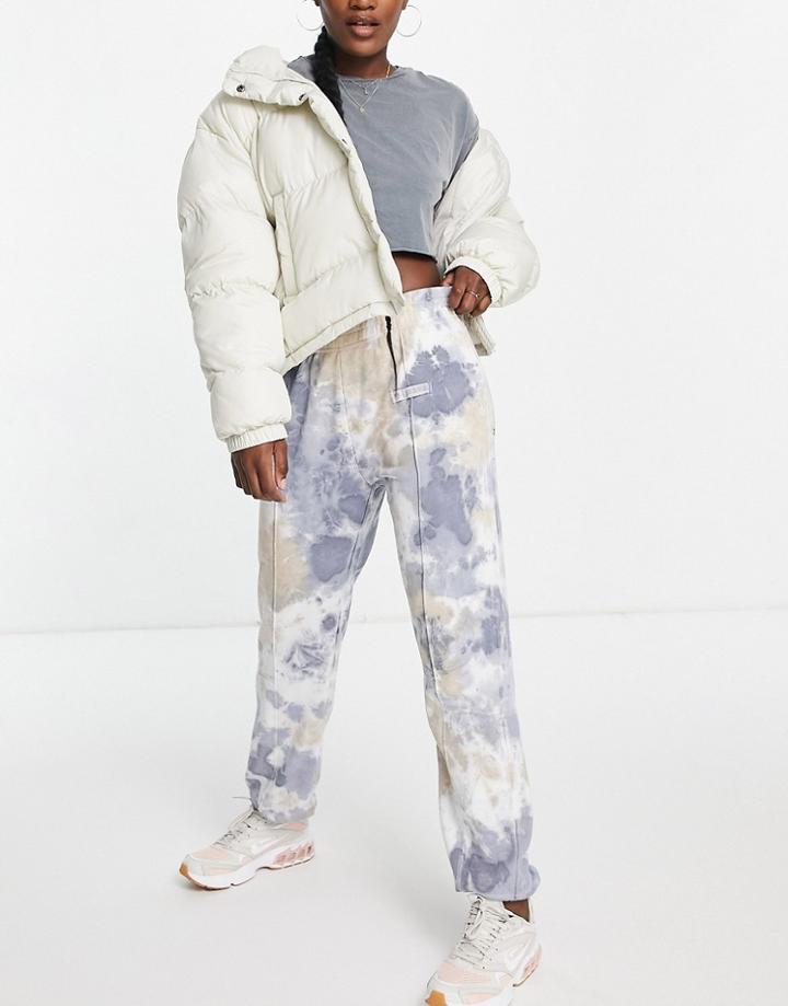 Nike Seasonal Classics Pack Loose-fit Color Dye Cuffed Sweatpants In Slate Blue-blues