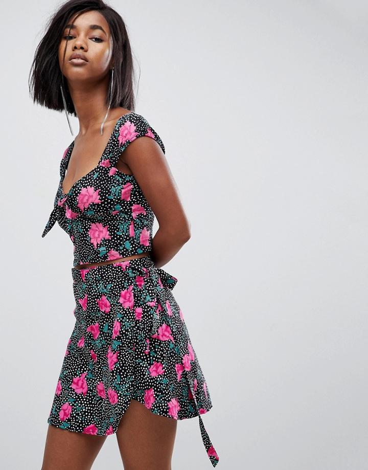 Motel Tie Front Top In Spot Floral Co-ord - Black
