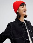 Weekday Hero Knitted Beanie Hat - Red