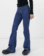 River Island Front Pocket Flared Jeans In Mid Auth Blue-blues