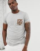 Brave Soul T-shirt With Giraffe Animal Print - Gray