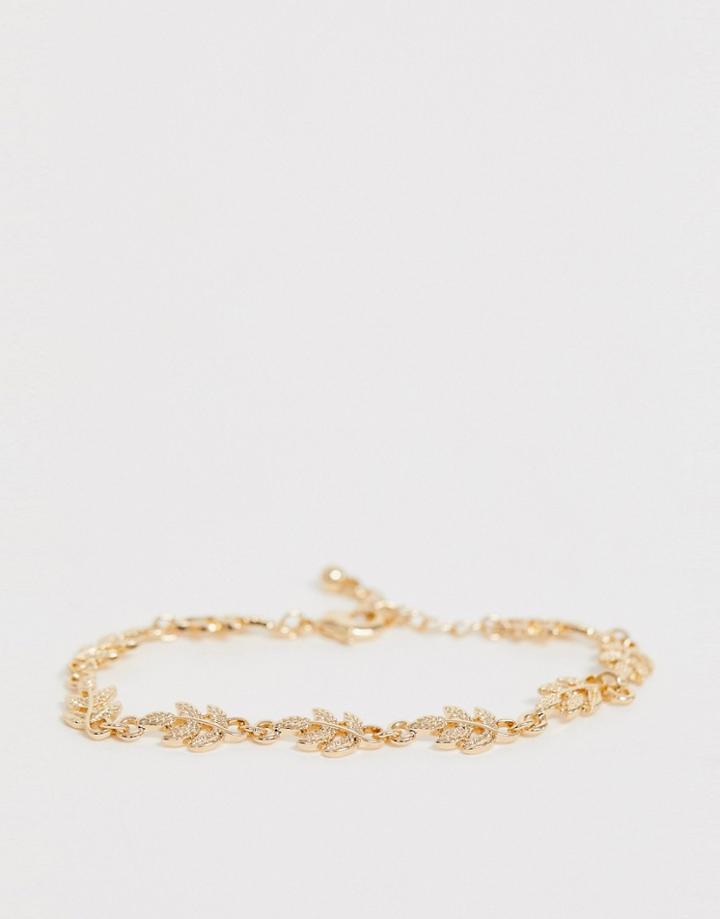 Asos Design Bracelet In Leaf Design In Gold Tone - Gold