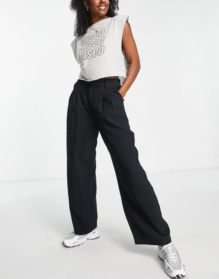 Urban Revivo Relaxed Tailored Pants In Black