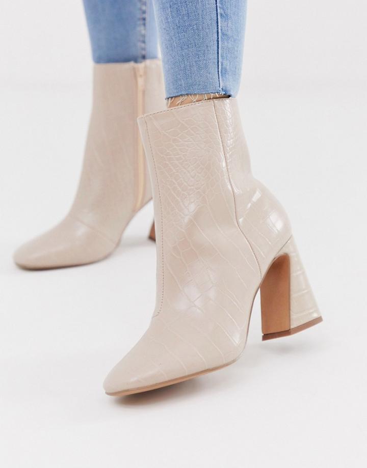 Miss Selfridge Flare Heeled Boots In Cream Croc