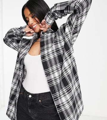 Heartbreak Petite Oversized Shirt In Black Check-multi