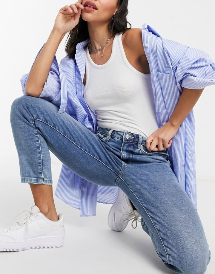 Tommy Jeans Relaxed Straight Leg Jean In Mid Wash-blues