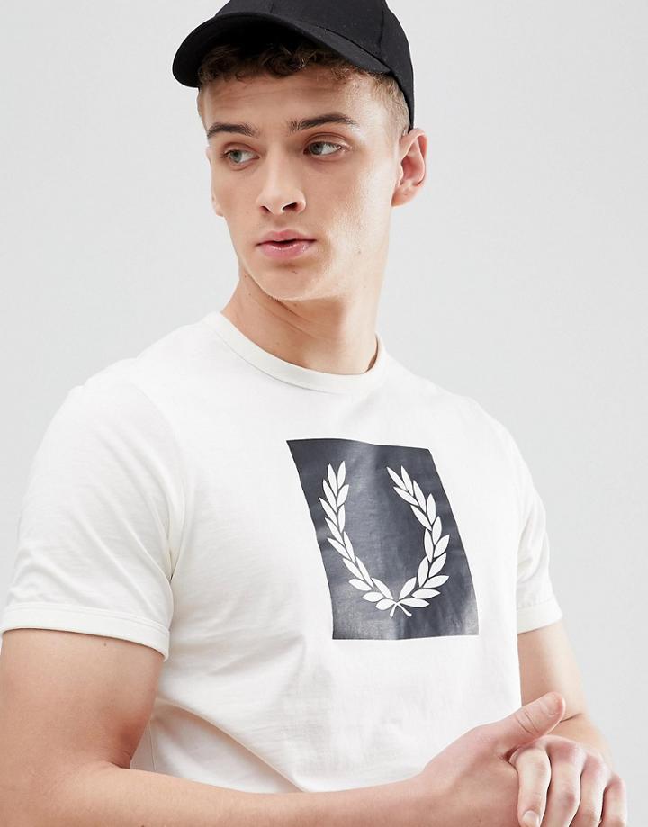 Fred Perry Printed Laurel Wreath T-shirt In White - White