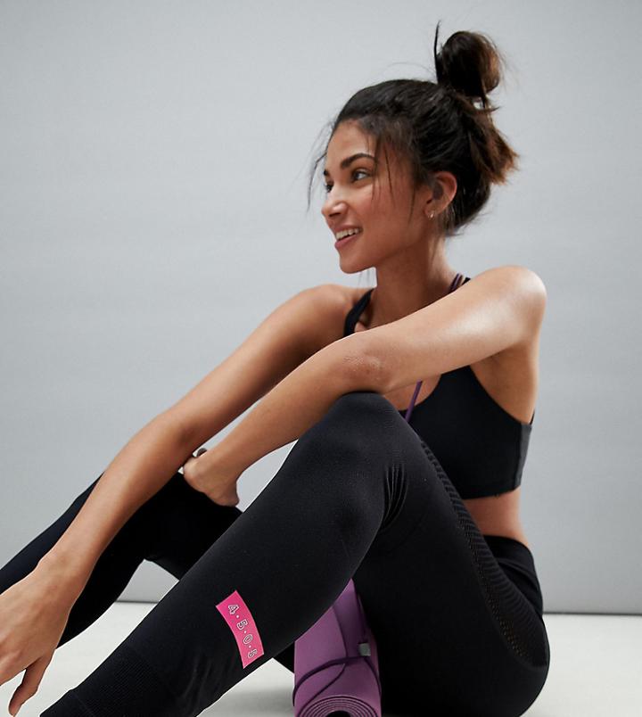 Asos 4505 Tall Seamless Yoga 7/8 Legging In Open Warp Knit - Black