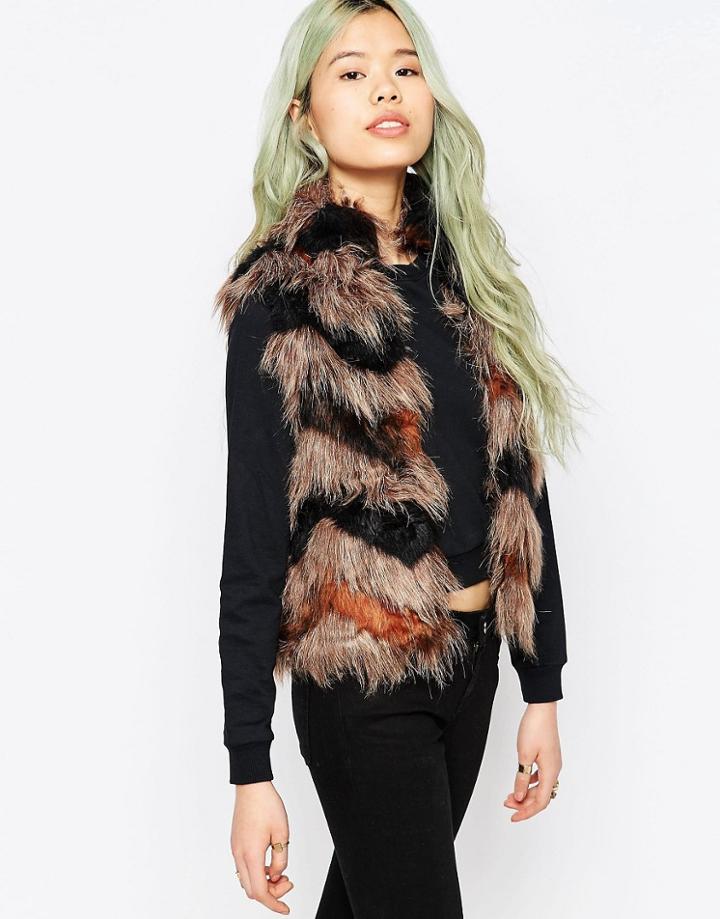Vero Moda Mara Chevron Texture Faux Fur Gilet - Black