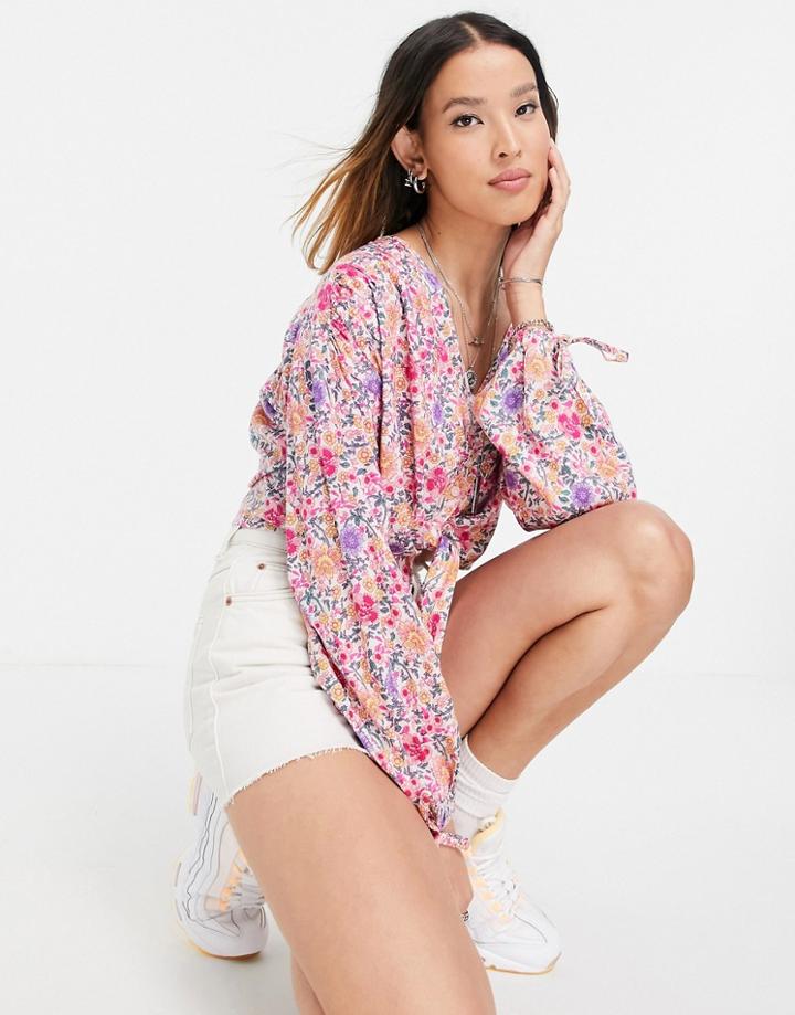 Violet Romance Tie Front Cropped Blouse In Floral Print-multi