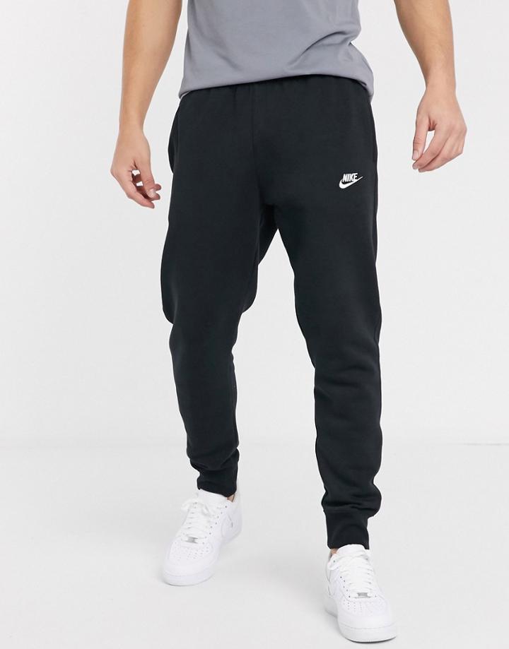Nike Club Cuffed Sweatpants In Black-navy