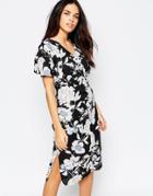 Style London Midi Tea Dress In Vintage Floral Print - Black