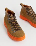Asos Design Hiker Boots In Tan Suede With Contrast Chunky Sole - Tan