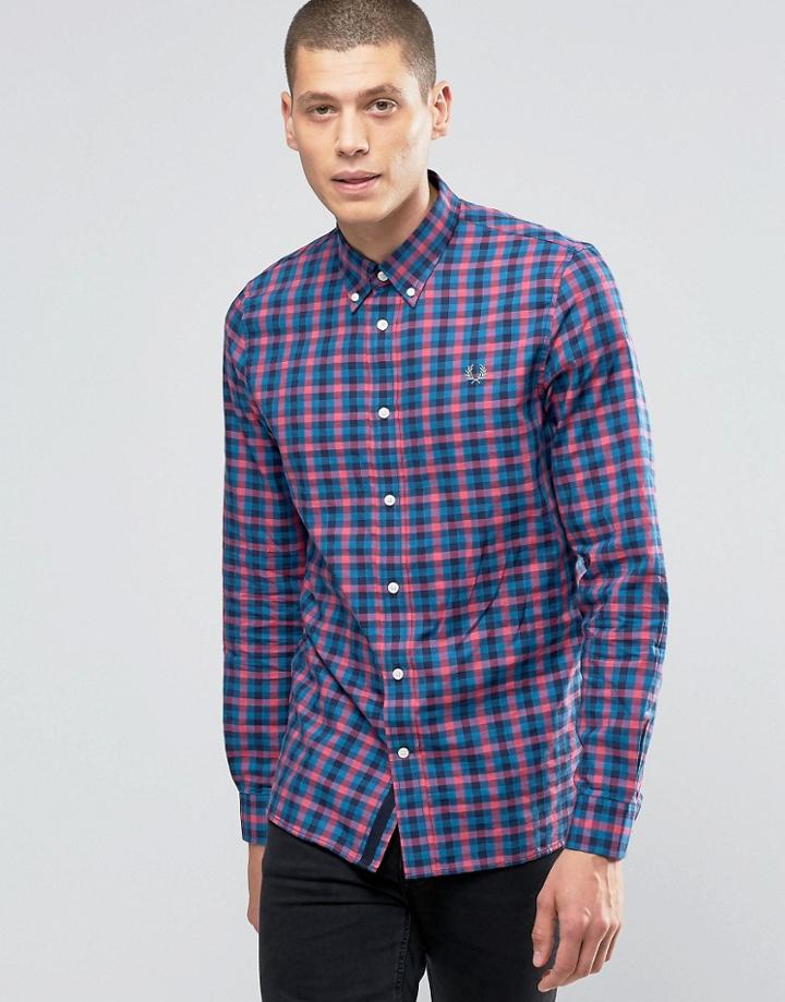 Fred Perry Shirt In Gingham Herringbone In Carmine In Slim Fit - Red