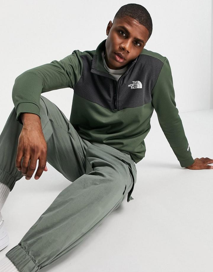 The North Face Mountain Athletic Quarter Zip Fleece In Khaki-green