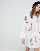 Qed London Embroiderred Smock Dress With Frill Sleeve - White