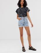 Cheap Monday Organic Cotton Stonewash Detail T-shirt-black