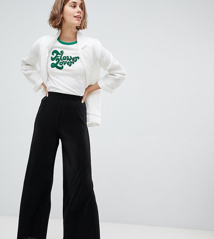 Monki Plisse Cropped Wide Leg Pants-black