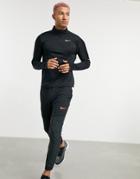 Nike Running Element Half Zip Top In Black