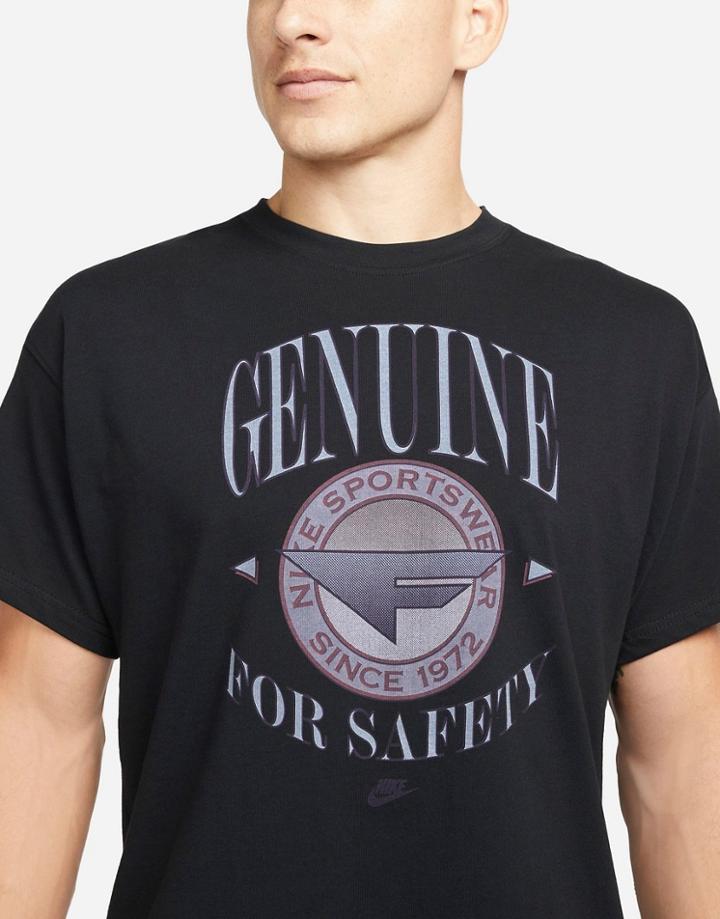 Nike Super Flight Pack Oversized T-shirt In Black