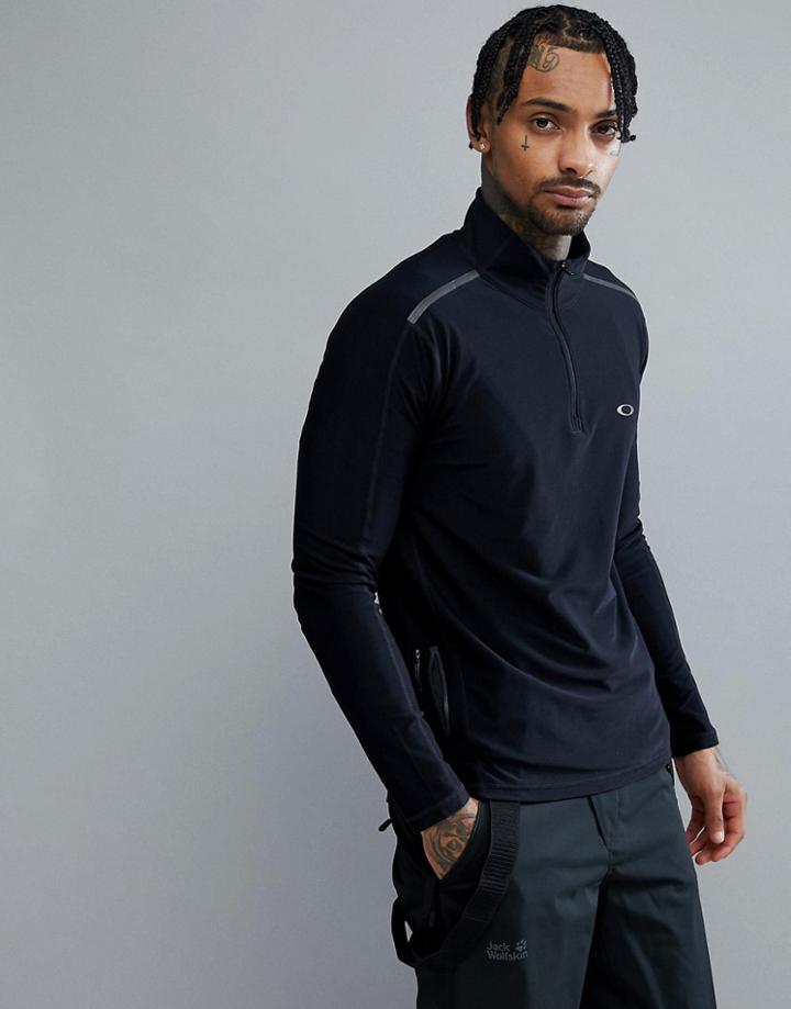Oakley Training 1/4 Zip Baselayer Sweatshirt Slim Fit Reflective Details In Black - Black