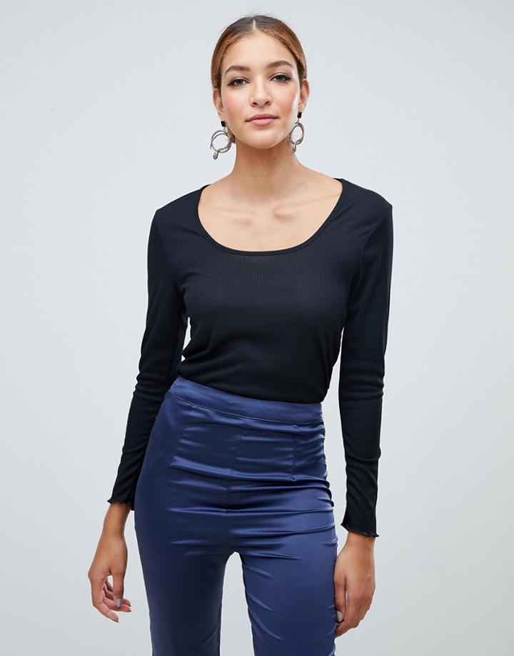 Boohoo Lettuce Hem Long Sleeve Crop Top In Black - Black
