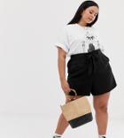 New Look Curve Tie Waist Shorts In Black