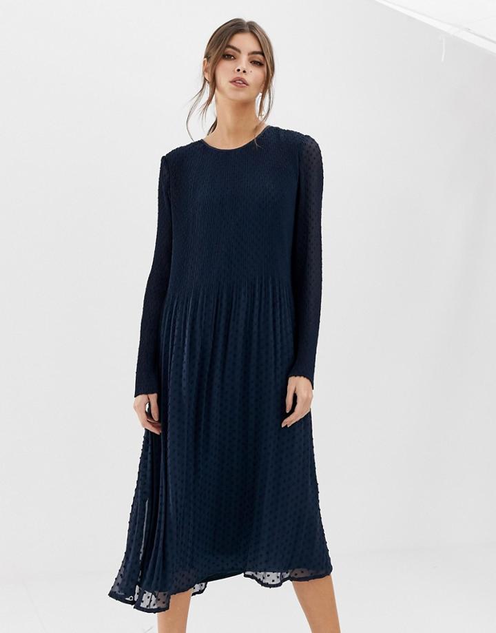 Y.a.s Plisse Jacquard Dress-black