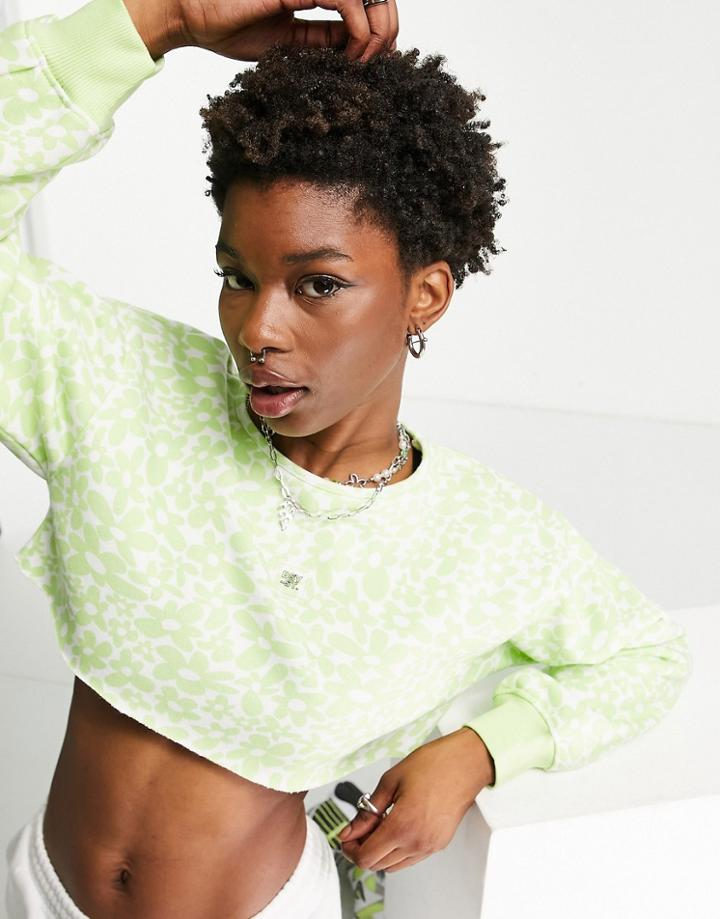 Daisy Street Active Daisy Print Crop Sweatshirt In Green