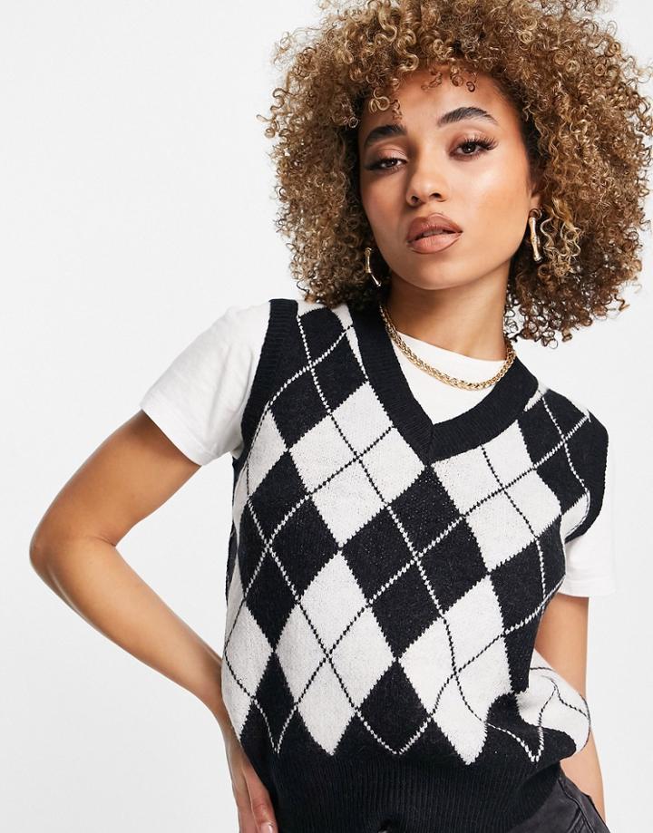 Qed London Knitted Vest In Monochrome Diamond Print-multi