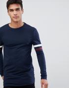 Asos Design Muscle Longline Long Sleeve T-shirt With Contrast Sleeve Panels In Navy - Navy