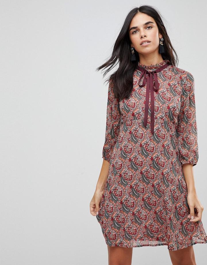 Traffic People Printed Tea Dress With Bow Detail - Red