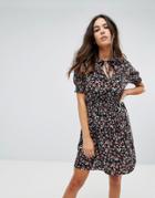 Influence Dress With Shirred Sleeves And Collar - Black
