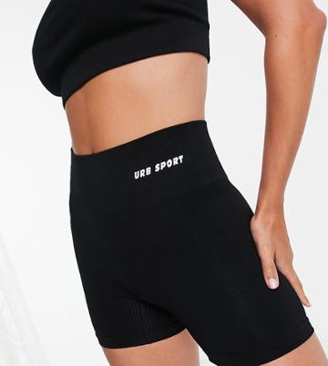 Urban Threads Tall Seamless Gym Booty Shorts In Black