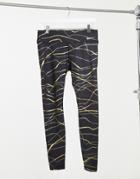 Nike Running Icon Clash Fast Tight Leggings In Black And Gold