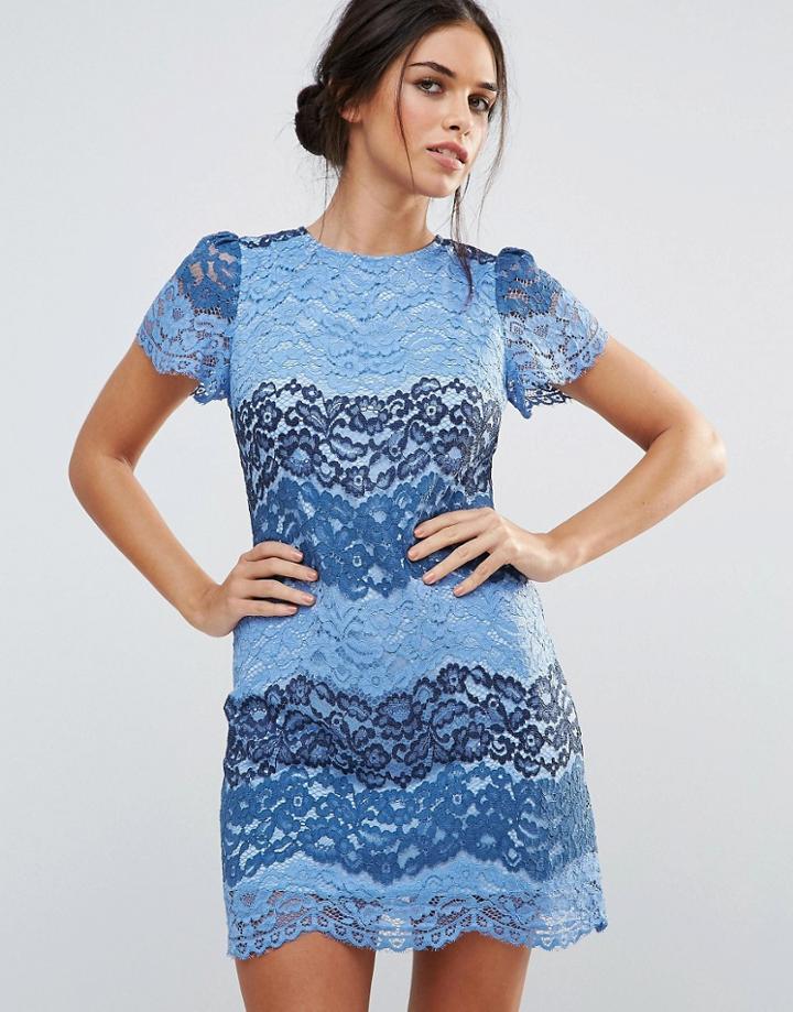 Amy Lynn Short Sleeve Lace Dress In Color Block - Blue