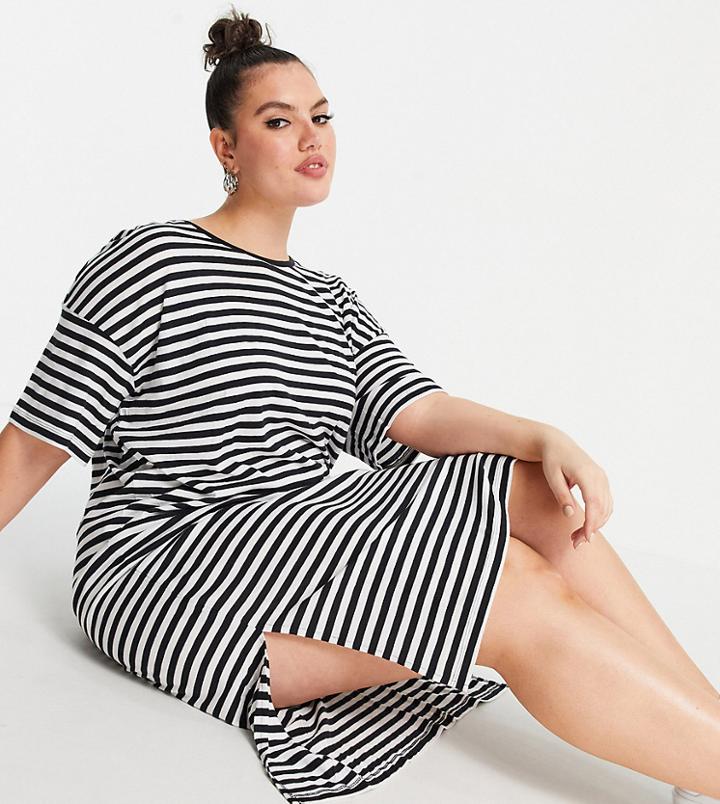 Noisy May Curve Midi T-shirt Dress In Black & White Stripe-multi
