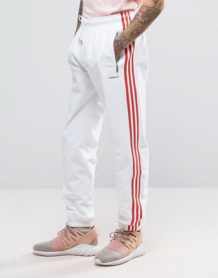 Adidas Originals London Pack Mdn Joggers In White Bk7835 - White