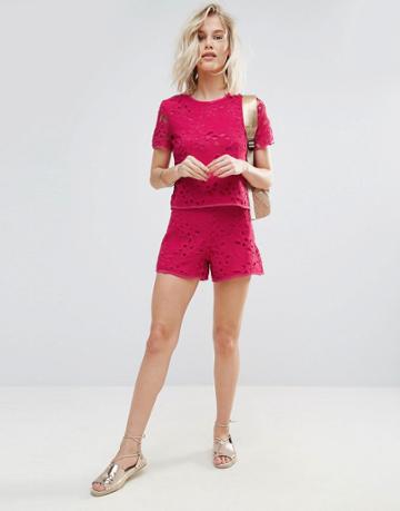 Madame Rage Crochet Short - Pink