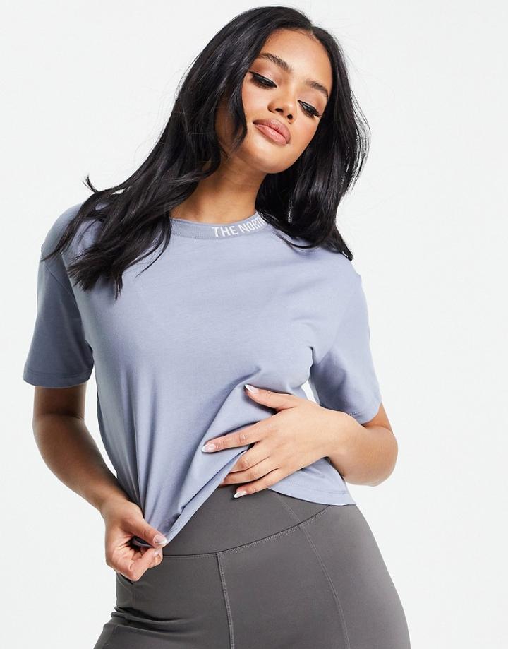 The North Face Zumu Banded Cropped T-shirt In Gray-grey