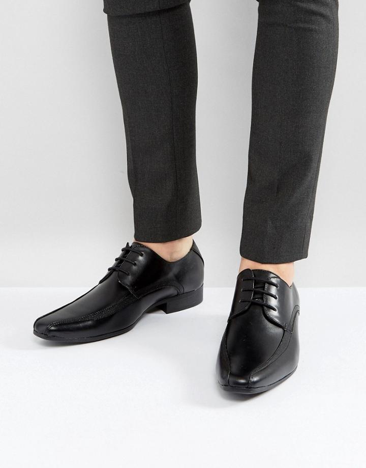 New Look Lace Up Shoe In Black - Black
