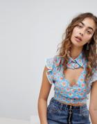 Kiss The Sky Short Sleeve Shirt With Cut Out In Daisy Floral - Blue