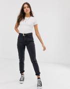 New Look Mom Jean In Washed Black - Black