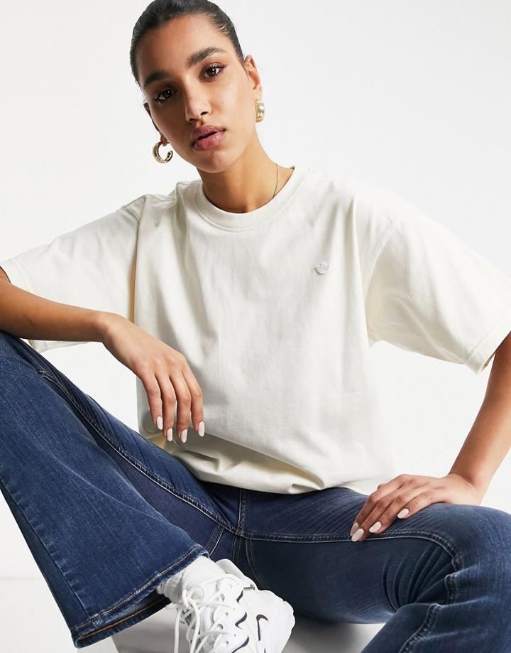 Adidas Originals Boyfriend Fit Premium Non Dyed Logo T-shirt-neutral