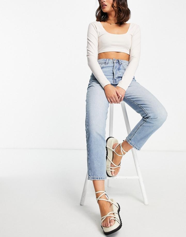 Stradivarius Mom Fit Vintage Jean In Medium Bleach Blue-blues