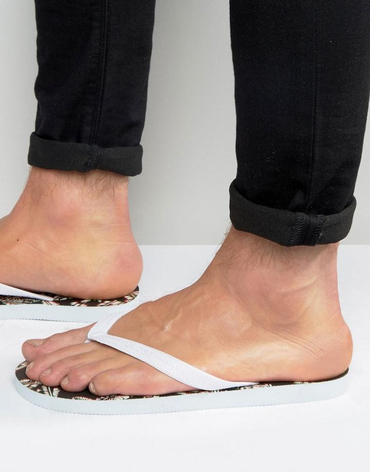 Globe Flip Flops - Black