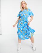 Influence Tiered Hem Midi Dress In Blue Floral Print-blues