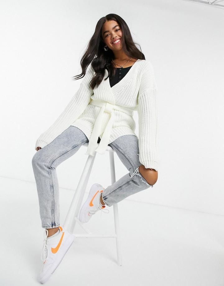 In The Style X Billie Faiers Balloon Sleeve Cardigan In White