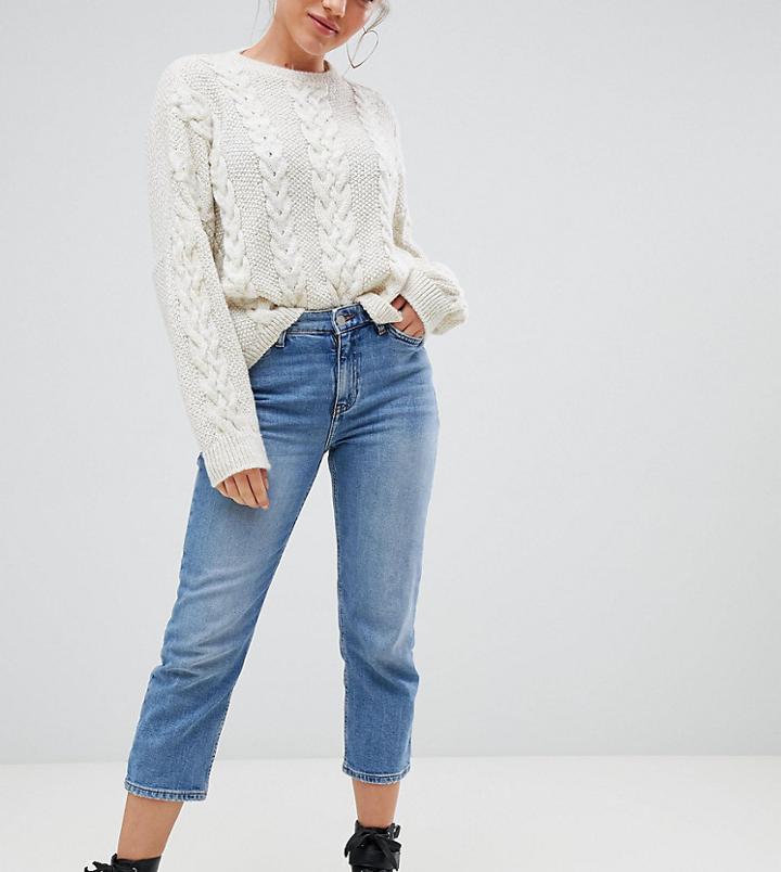 New Look Petite Harlow Straight Leg Jeans In Blue