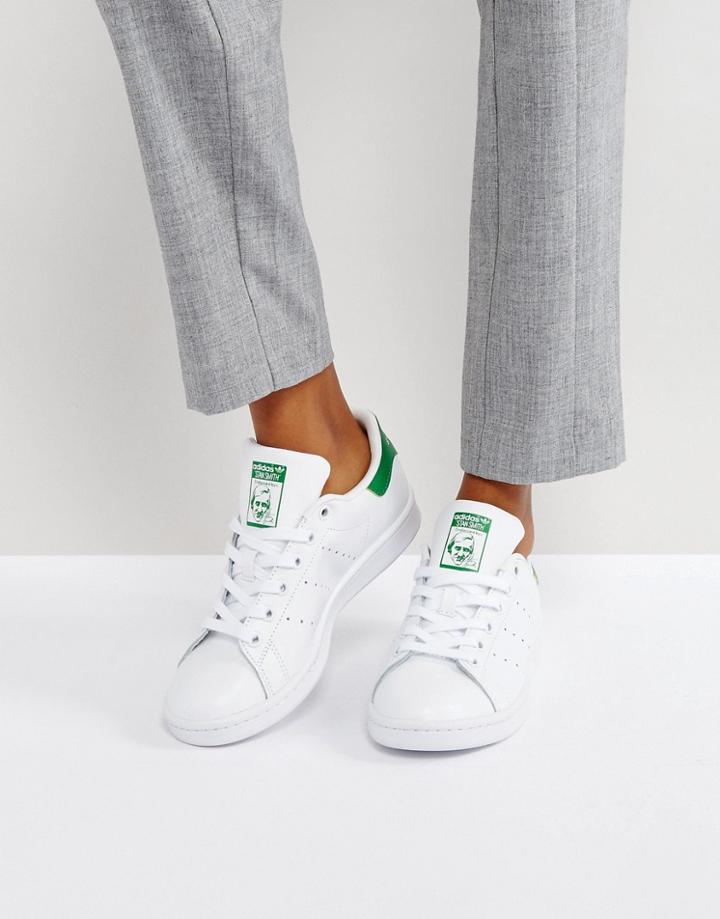 Adidas Originals Stan Smith Sneakers In White And Green - White